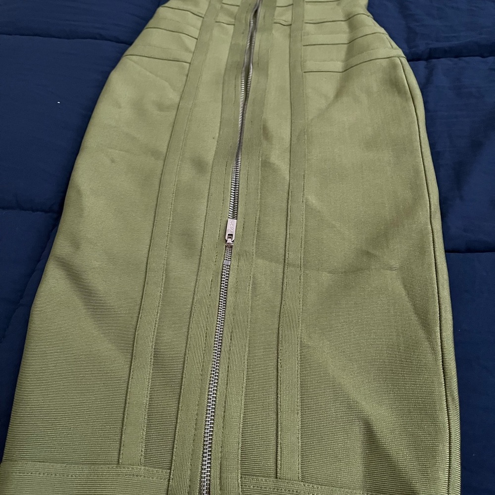 House of CB London green body-con dress size extra small - Picture 6 of 8